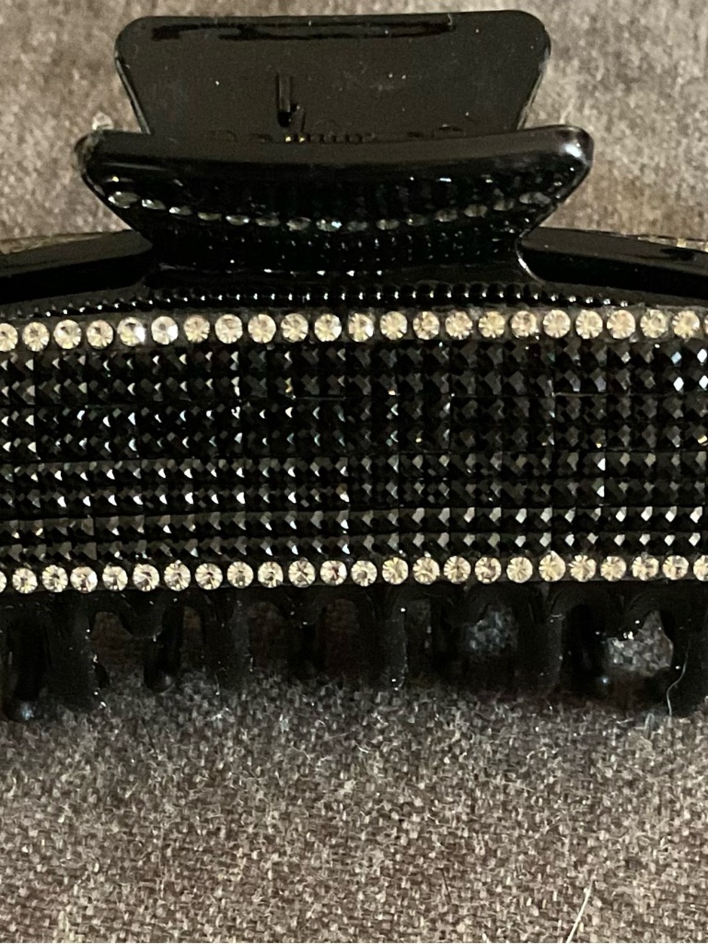 Black Rhinestone Hair Claw Clip